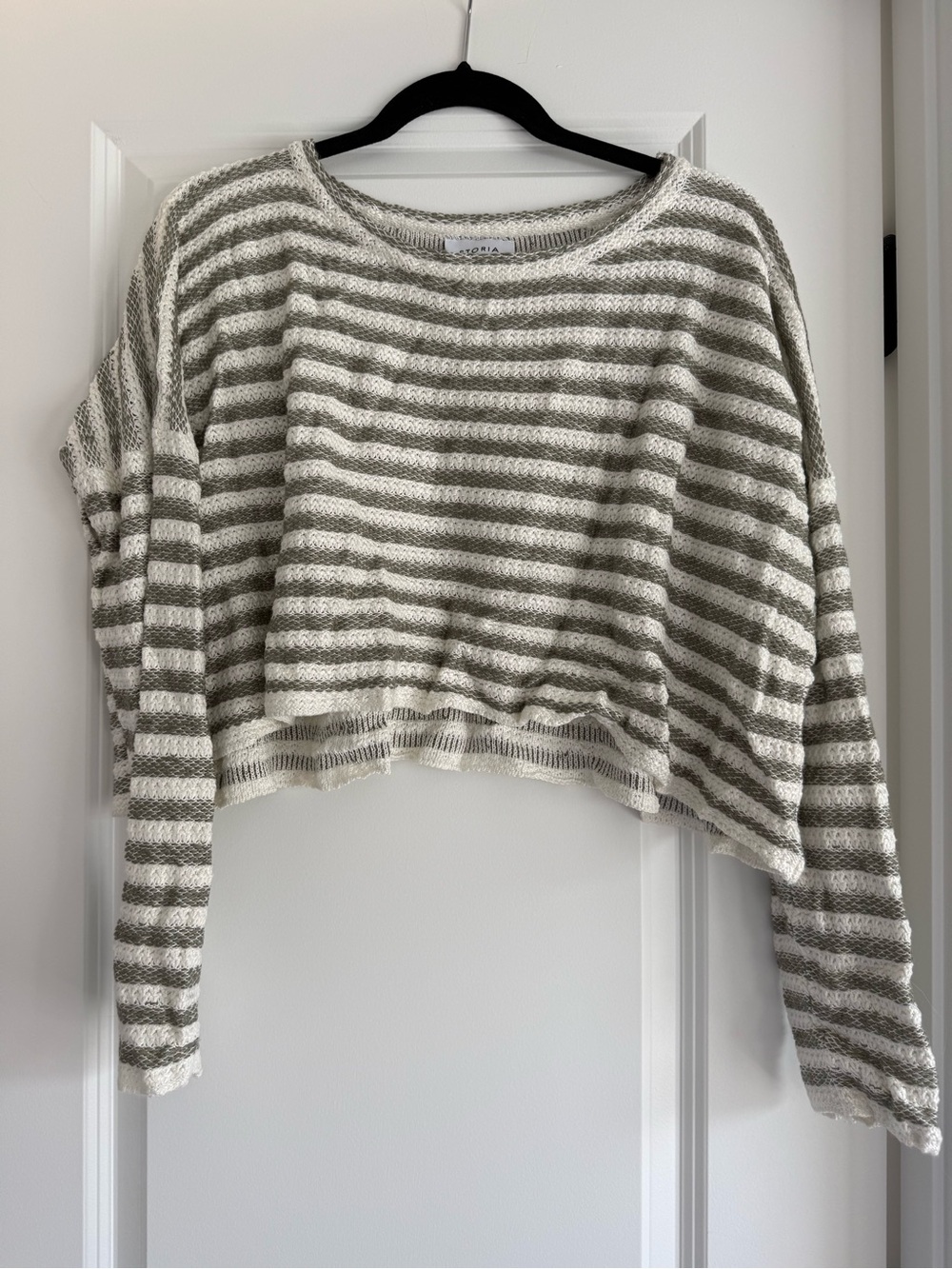 Striped Cropped Knit Sweater - Grey & White